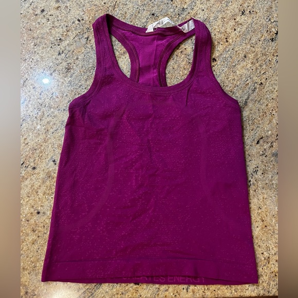 Swiftly Tech Racerback Tank 2.0 Race Length - Picture 2 of 5